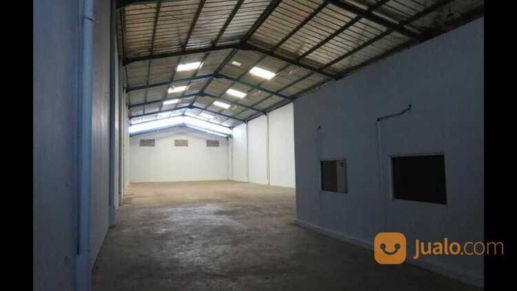 Gudang di Taman Tekno BSD