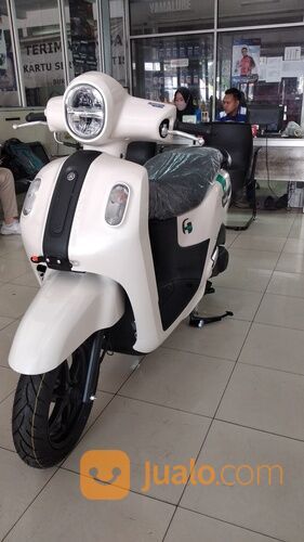 YAMAHA FAZZIO NEO/LUX