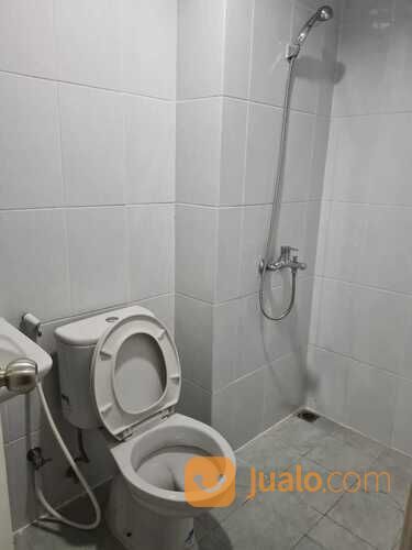 Apartemen View Kota/ Jembatan Summarecon Di Urbano Bekasi.