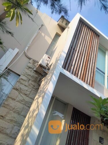 Rumah CitraSun Garden Jogja 2 lantai Jl Solo Km 10. Lt 162 m2 keamanan 24 jam