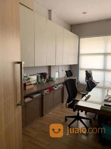 RUKO STRATEGIS RAYA DARMO PERMAI HADAP JALAN dkt Satelit Sukomanunggal