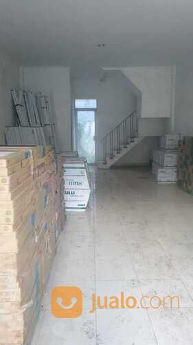 ruko di Mutiara Gading City Babelan , dekat dengan Harapan Indah Bekasi.