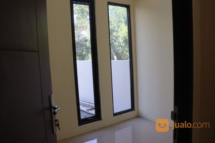 Rumah Modern Di Kota Malang City View