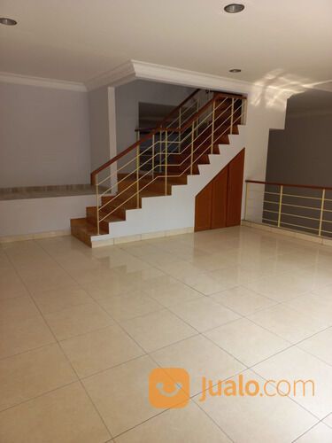 (TSI/12416) Rumah Taman Permata Buana, Cluster Pulau Ubi raya, Jakarta Barat, 10x20 m², 2½ Lt, SHM