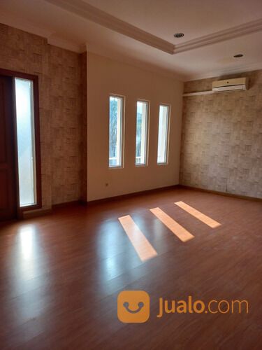 (TSI/12416) Rumah Taman Permata Buana, Cluster Pulau Ubi raya, Jakarta Barat, 10x20 m², 2½ Lt, SHM