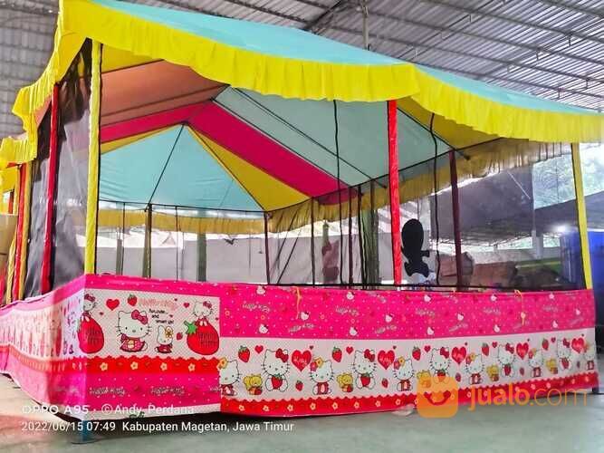 mandi bola trampolin