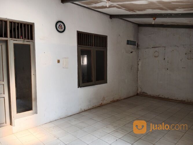 Rumah 1 ½lantai komplek deplu Pondok aren Bintaro