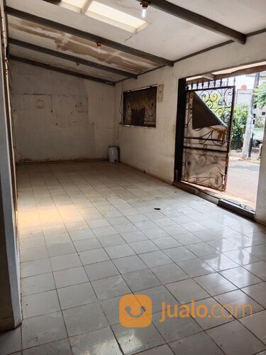 Rumah 1 ½lantai komplek deplu Pondok aren Bintaro