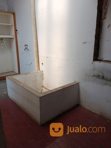 Rumah 1 ½lantai komplek deplu Pondok aren Bintaro