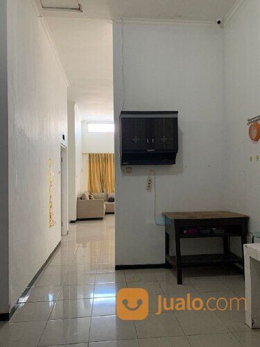 Rumah Modern Siap Huni Jl Bunga Rasida Suhat Dekat Kampus UB Malang