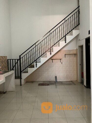 Rumah Modern Siap Huni Jl Bunga Rasida Suhat Dekat Kampus UB Malang