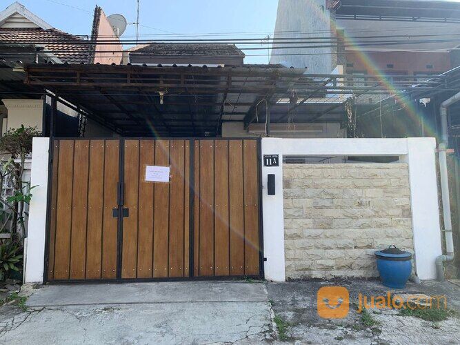 Rumah Modern Siap Huni Jl Bunga Rasida Suhat Dekat Kampus UB Malang