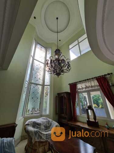 Rumah Sultan Kota Wisata Cibubur Cluster Monaco ada Private Pool