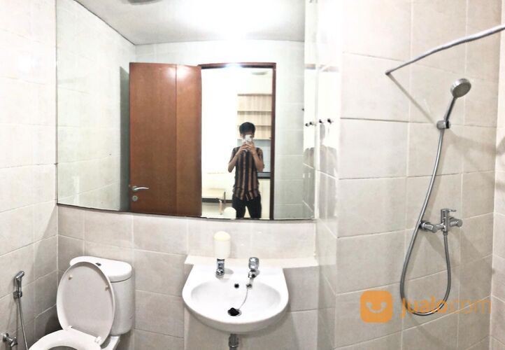 CONDOMINIUM GREEN BAY PLUIT SEAVIEW TYPE 1BR TAHUNAN