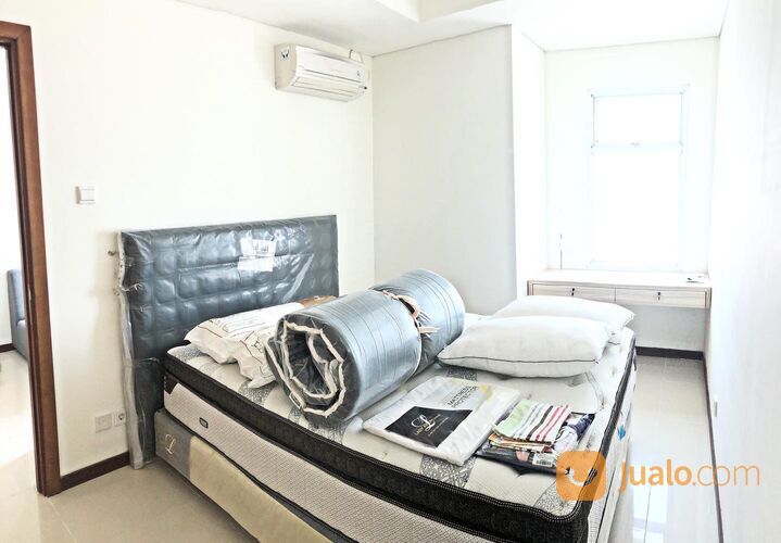 CONDOMINIUM GREEN BAY PLUIT SEAVIEW TYPE 1BR TAHUNAN