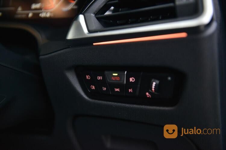 [odo 2rb]TDP 20jt BMW 320i M-Sport Touring 2021 rg 2022 (wagon estate)