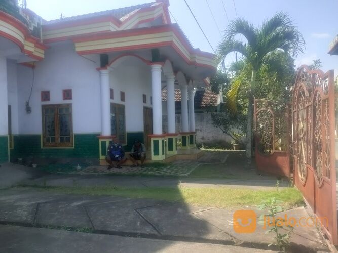 RUMAH SIAP HUNI DI KOTA LODOYO BLITAR