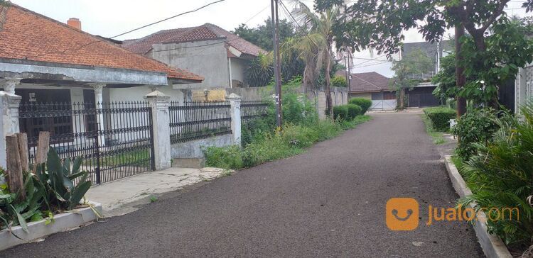 Tanah Luas SHM Dekat Blok M Petukangan Jakarta Selatan