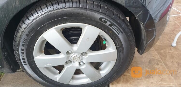 Suzuki Swift ST 2008 kesayangan Super Istimewa