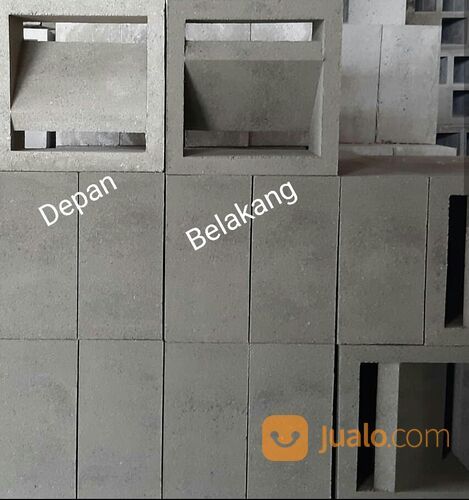 Roster Loster Partisi Beton Minimalis