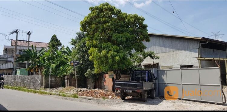 tanah + bangunan di Bulak Perwira, Bekasi Utara