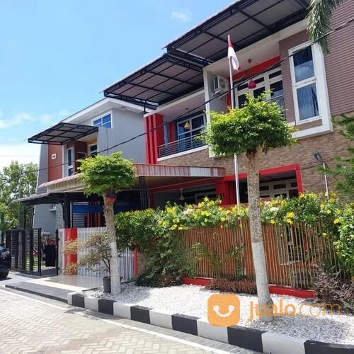 Rumah Mewah Lokasi Strategis 2 Lantai di Jl.Nangka Pekanbaru