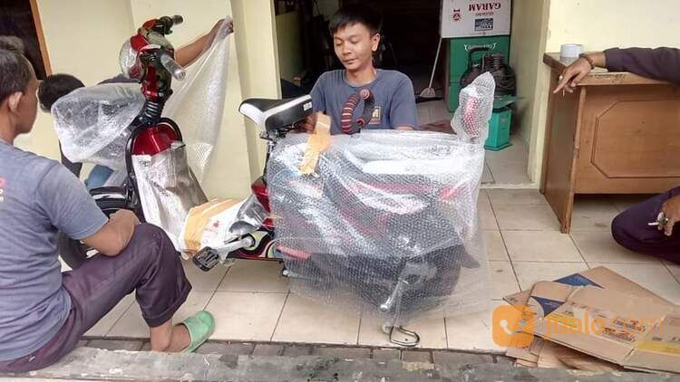 Maxindo Harga Jasa Pengiriman Motor Paling Murah ke Bandung