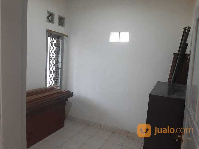 Rumah bangunan baru renovasi 2lantai di komplek GBI