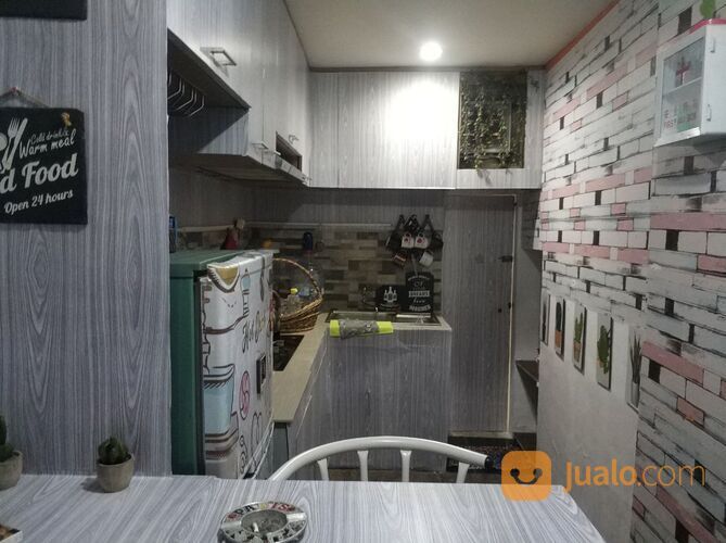 Rumah Hook 5 menit Belakang KUTET UI 10 menit Tol Kukusan Depok