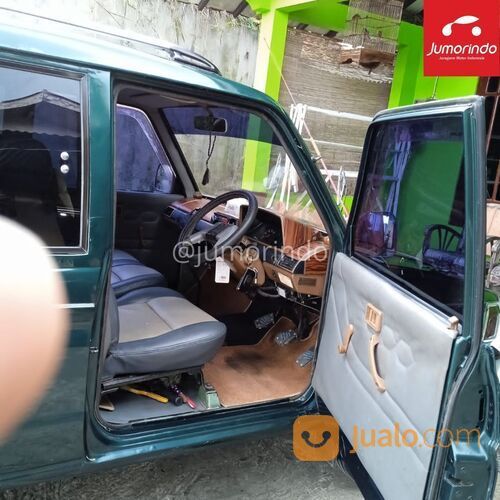 Mobil Toyota Kijang Super Short Tahun 1989