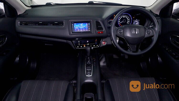 Honda HRV 1.5 E AT 2017 Abu-Abu