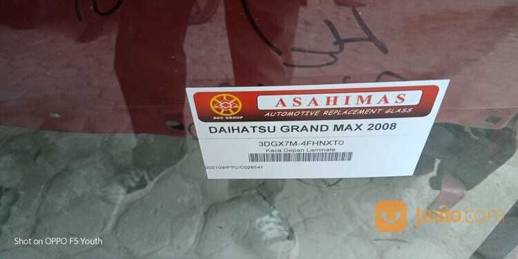 Kaca depan Daihatsu Grand max merk asahimas