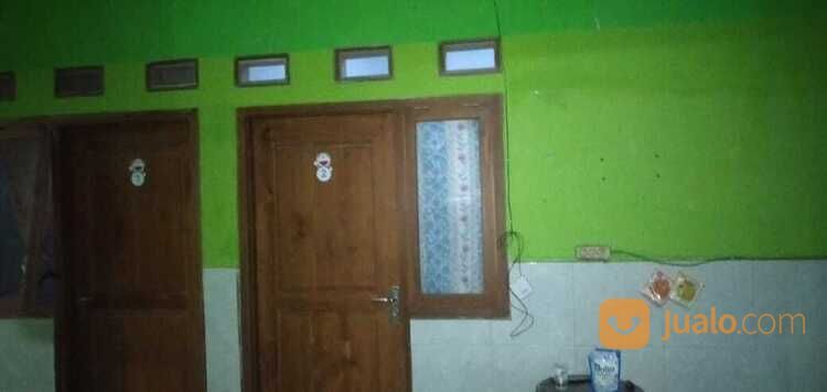 Rumah Kost dekat kampus UB dan UNP Kediri. Akses jalan ke bandara Kediri.