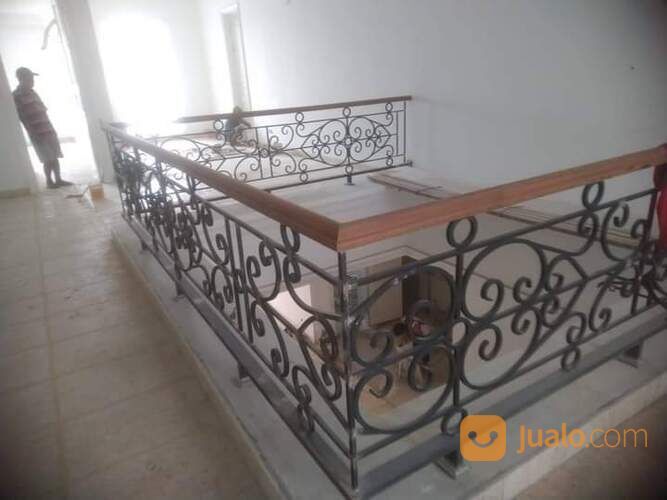 Pintu pagar klasik alverom