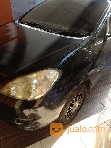 Innova 2008 type G automatic