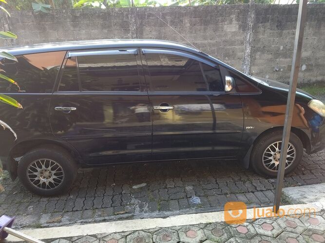 Innova 2008 type G automatic