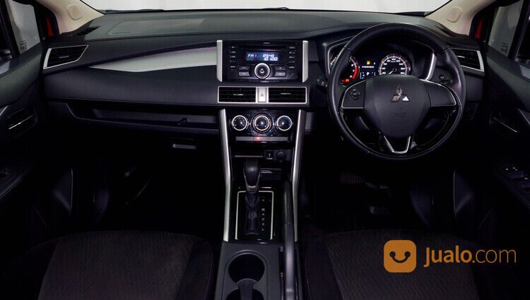 Mitsubishi Xpander Sport AT 2018 Merah