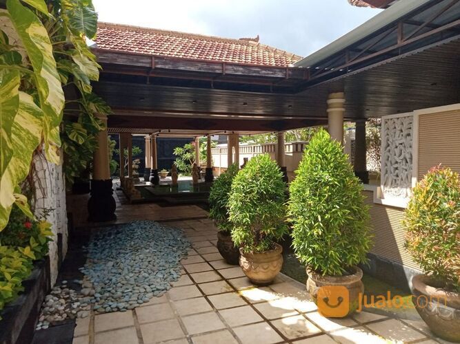 RUMAH SPA EKSKLUSIF BANGUNAN TERAWAT DI NUSA DUA BALI