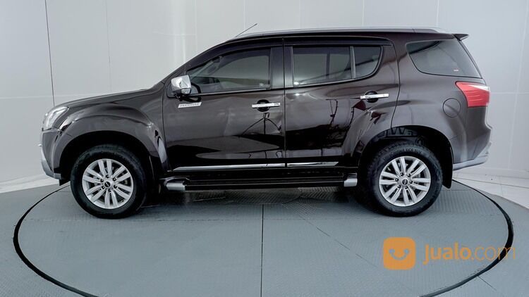 Isuzu MU-X 2.5 Premier AT 2019 Cokelat
