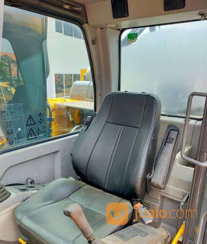 Excavator Volvo EC200D Tahun 2018