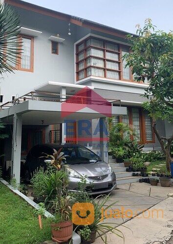 Rumah di Villa Graha Hijau, Pondok Ranji dengan Fasilitas Club House