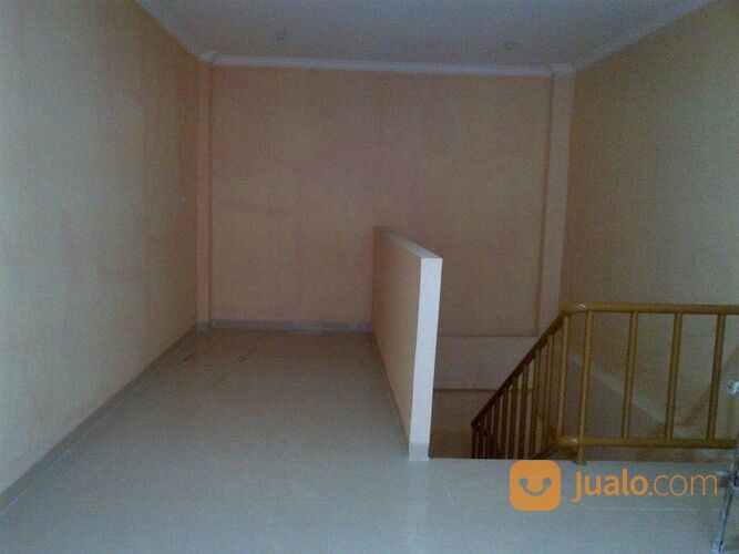 RUKO DI PASAR CIPETE SELATAN LOKASI BAGUS DAN STRATEGIS