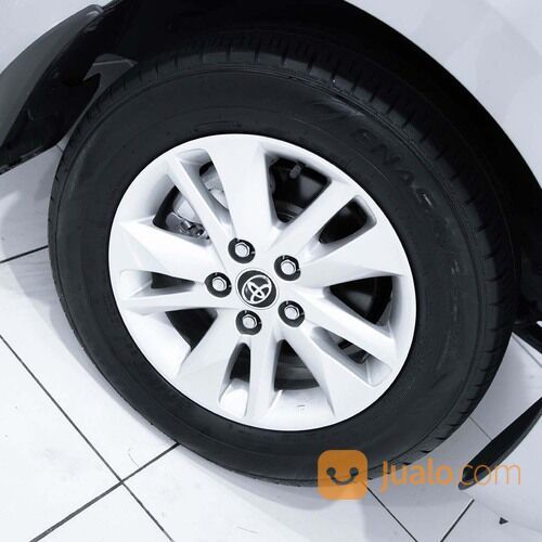 TOYOTA INNOVA (SILVER METALLIC) TYPE G REBORN 2.0 M/T (2018)