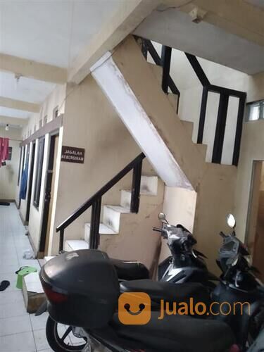 Rumah, Bonus Kosan Di Daerah Strategis Dekat Tol Pasteur Sarijadi Bandung
