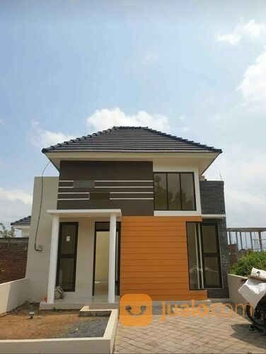 RUMAH MODERN DI GOR KEN AROK