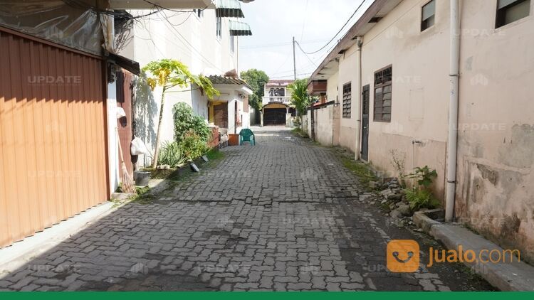 KOMPLEK MADOS PRIMA JL MADIO SANTOSO MEDAN DAERAH KRAKATAU