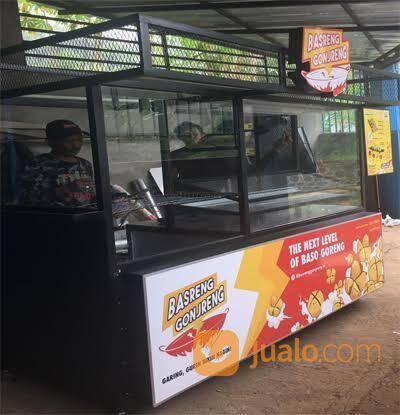 CETAK STICKER GEROBAK BOOTH MURAH COD