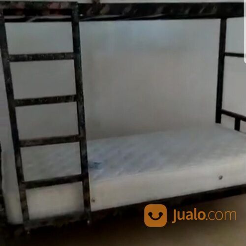 Kos-Kosan 14 Kamar + Kmr mndi, 2 Lantai, Jl. Dewi Sri - Kresna Legian Seminyak Kuta