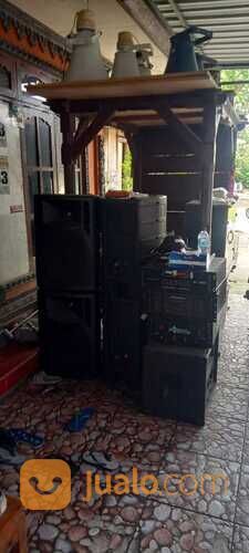 perbaikan Alat musik elektrik 081338140369