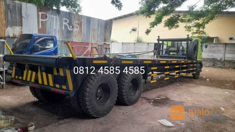 Hino Truck Tandem Oil Tandem Truck Oil Truck Pengeboran Migas Minyak Gas Bumi